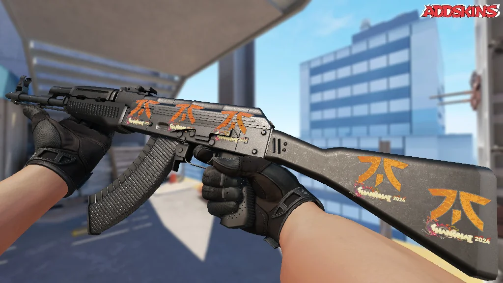 Sticker | Fnatic (Holo) | Shanghai 2024 inspecting
