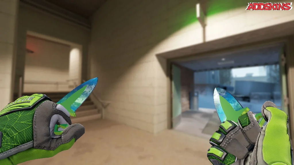★ Shadow Daggers | Gamma Doppler Phase 4 holding