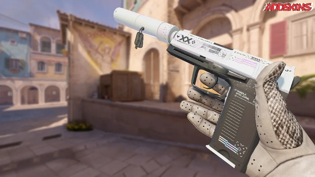 Charm | Austin 2025 Highlight | Deadly Deagle inspecting