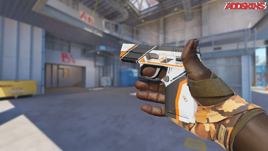 P250 | Asiimov inspecting