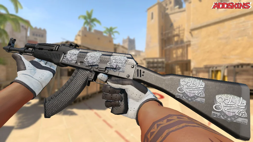 Sticker | gob b | Krakow 2017 inspecting