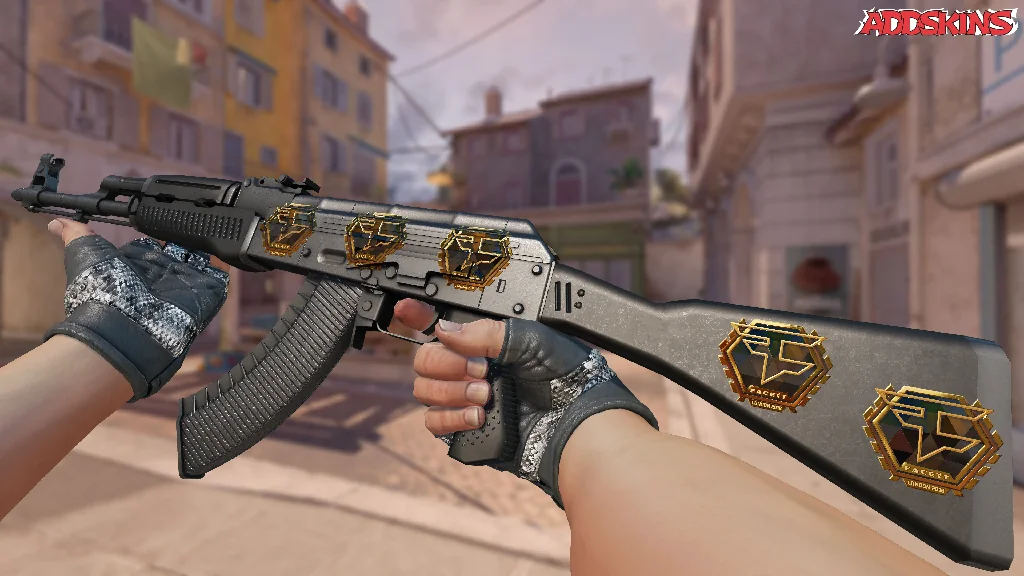 Sticker | FaZe Clan (Gold) | London 2018 inspecting