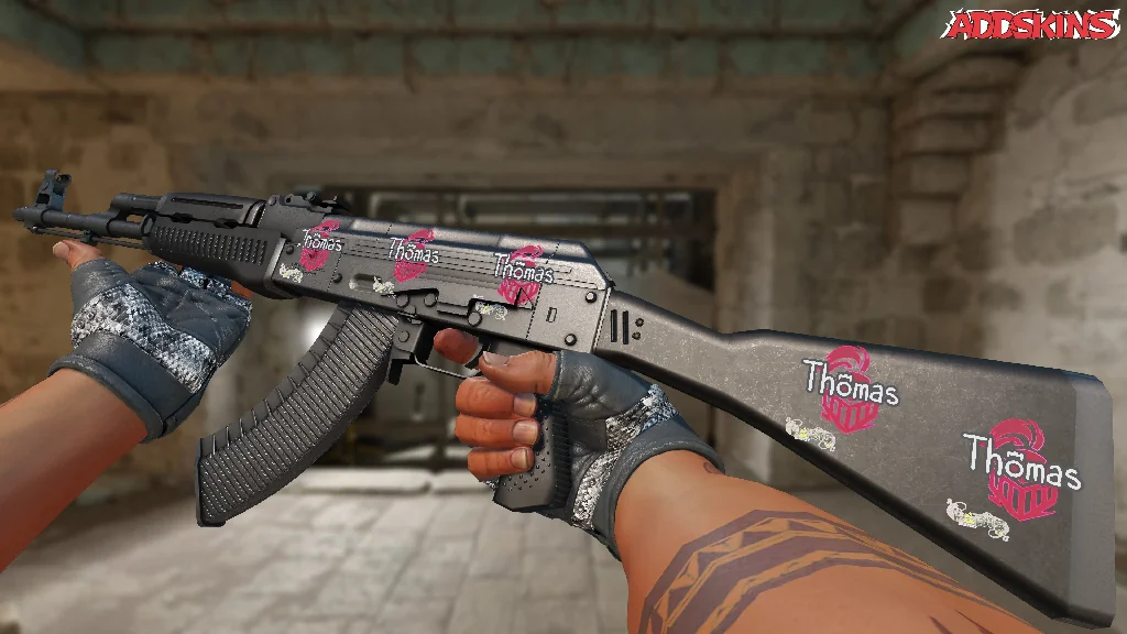 Sticker | Thomas | Paris 2023 inspecting