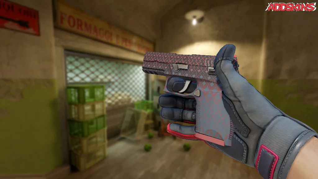 P250 | Crimson Kimono inspecting