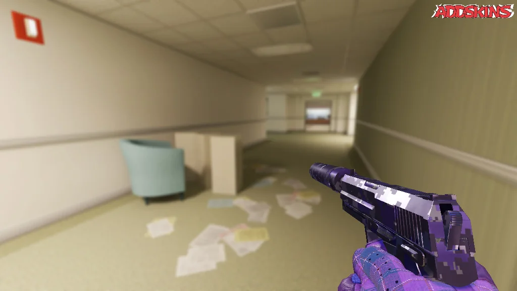 USP-S | Purple DDPAT holding