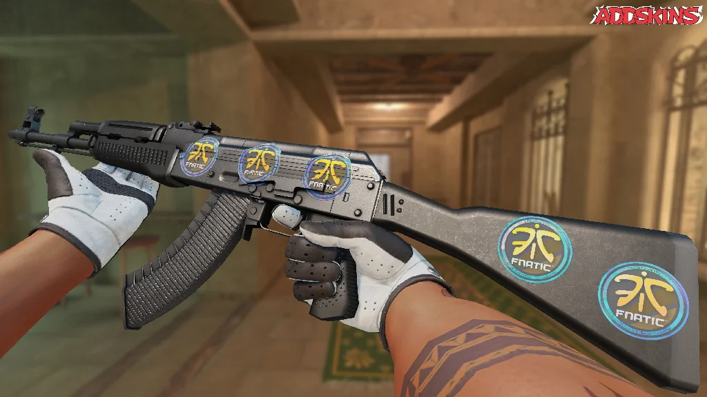 Sticker | Fnatic (Holo) | Cologne 2014 inspecting