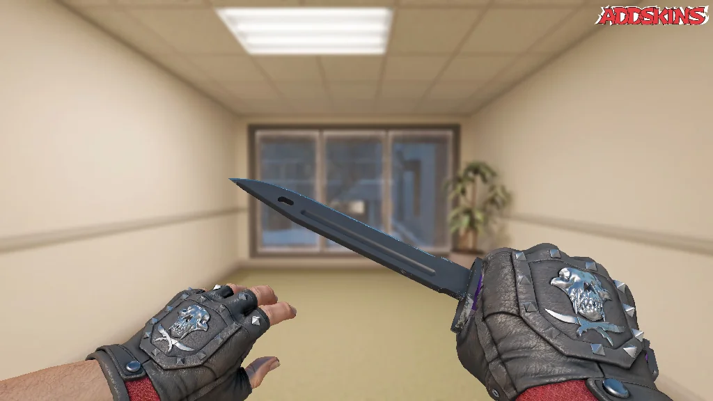 ★ Bayonet | Ultraviolet holding