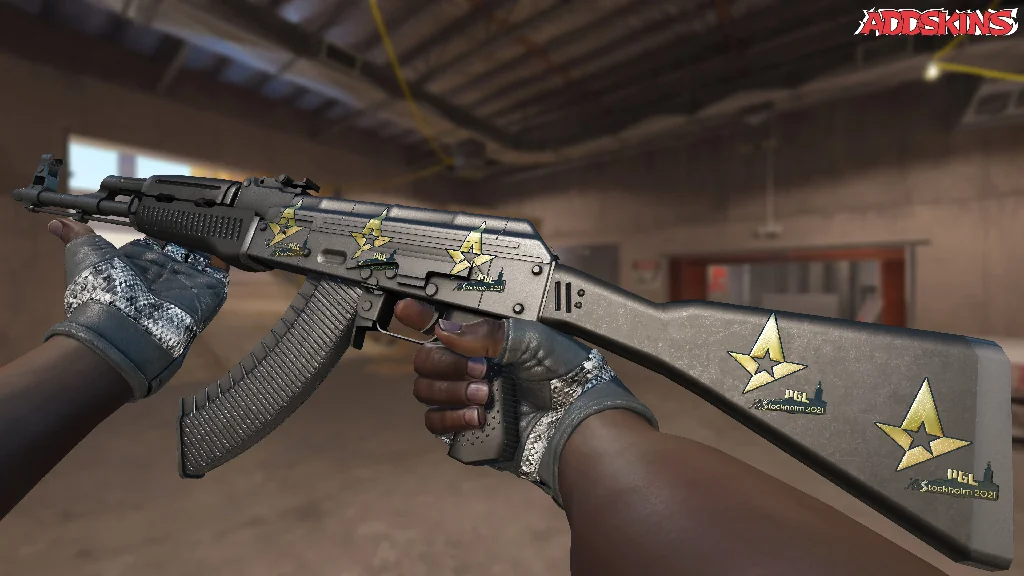 Sticker | Astralis (Gold) | Stockholm 2021 inspecting
