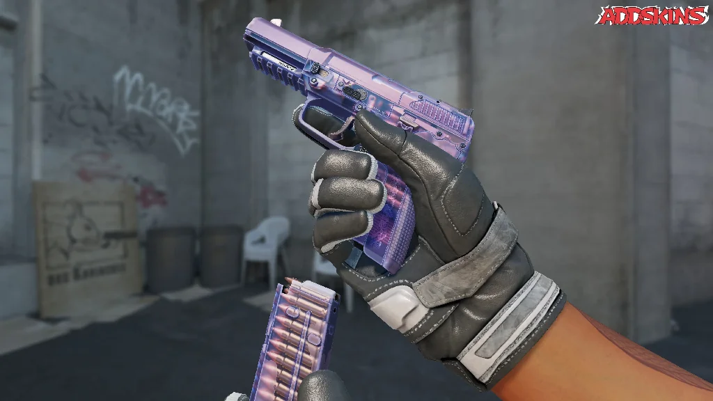 Five-SeveN | Dark Polymer reloading