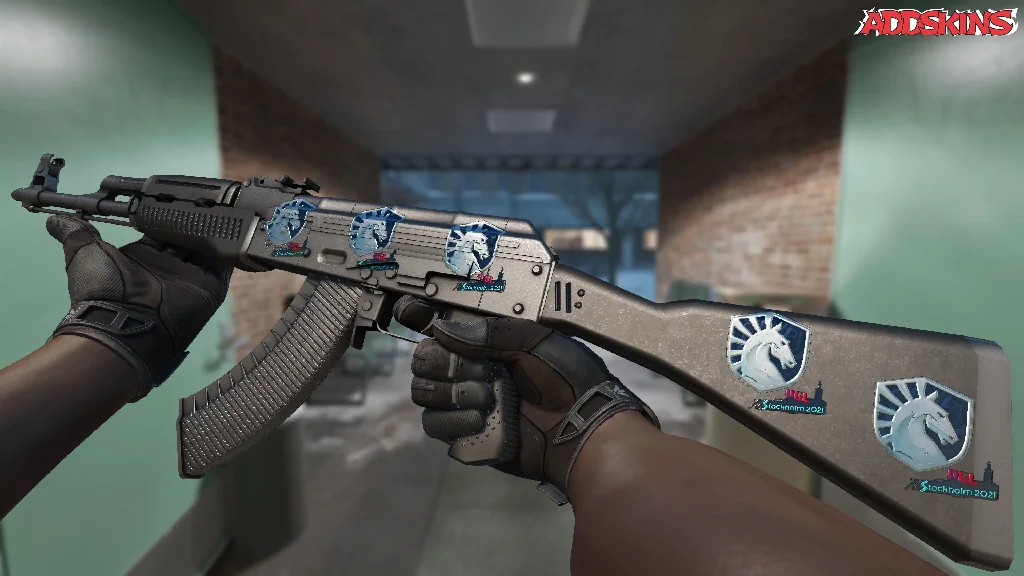 Sticker | Team Liquid (Foil) | Stockholm 2021 inspecting