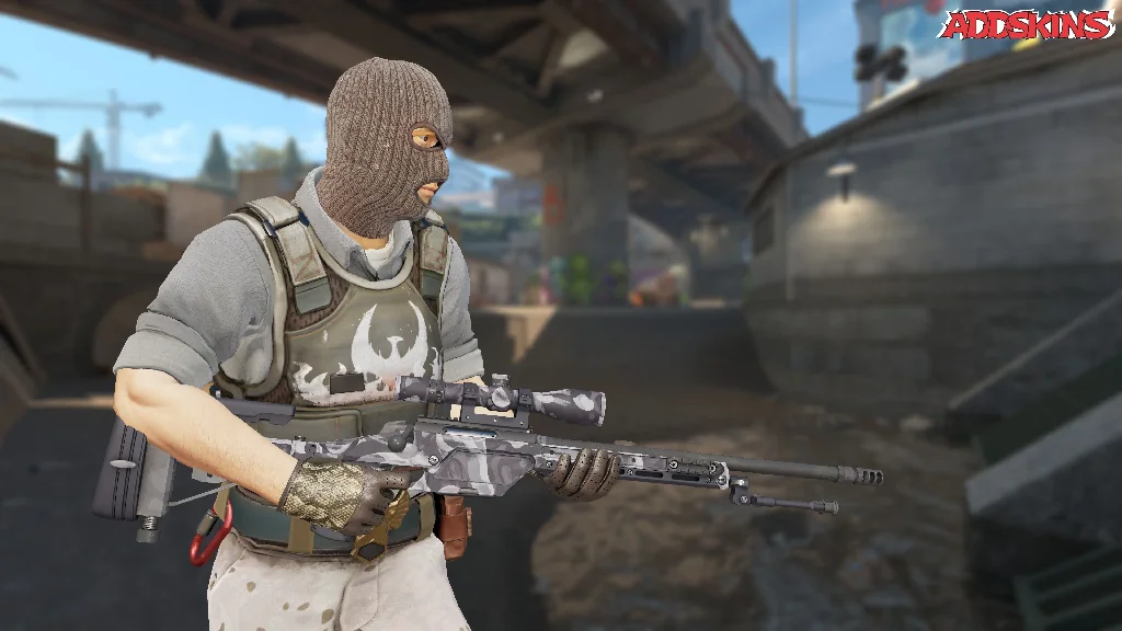 SSG 08 | Grey Smoke pose-3