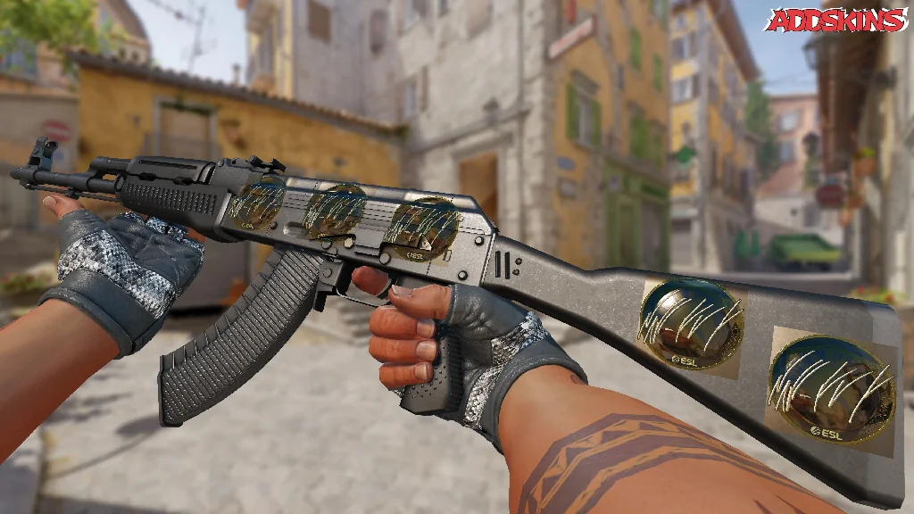 Sticker | NAF (Gold) | Katowice 2019 inspecting