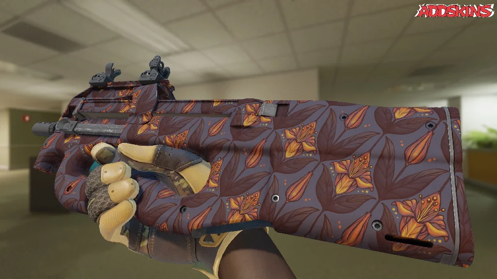 P90 | Sunset Lily inspecting