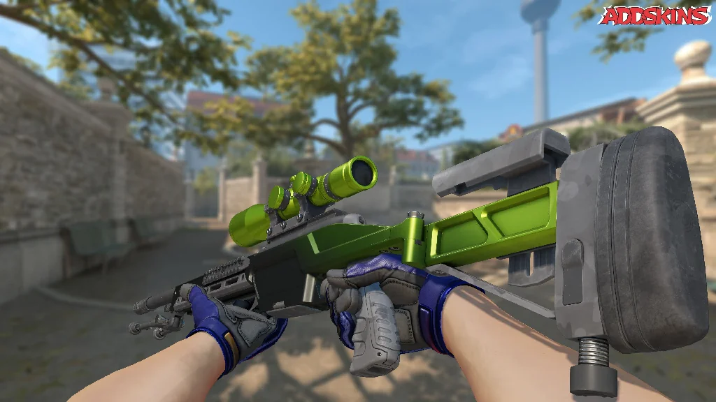SSG 08 | Acid Fade inspecting