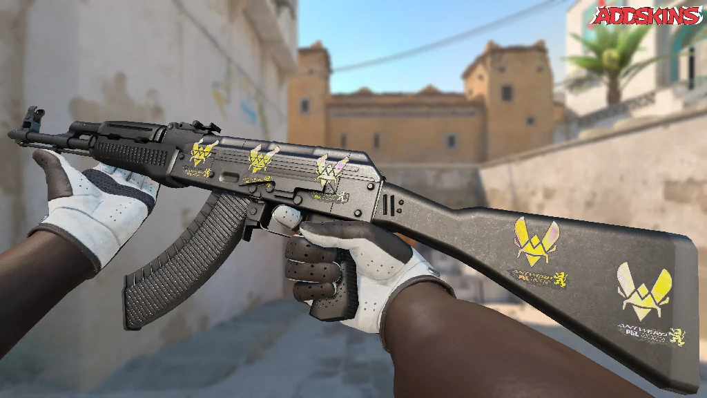 Sticker | Vitality (Holo) | Antwerp 2022 inspecting
