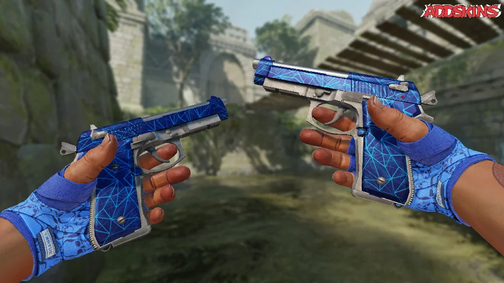 Dual Berettas | Cobalt Quartz inspecting