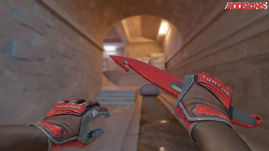 ★ Gut Knife | Crimson Web holding