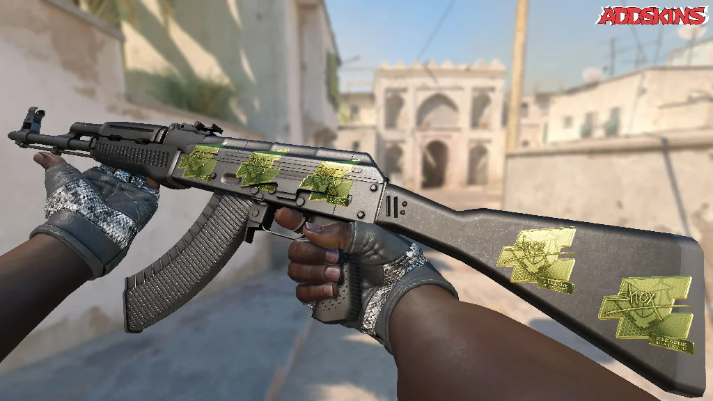 Sticker | shox (Gold) | Atlanta 2017 inspecting