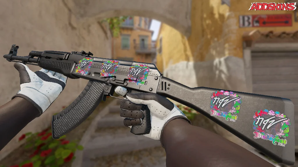Sticker | NQZ (Holo) | Budapest 2025 inspecting