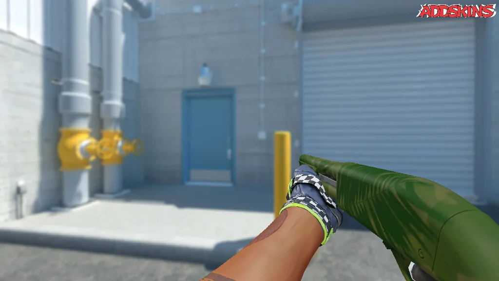 Sawed-Off | Jungle Thicket holding