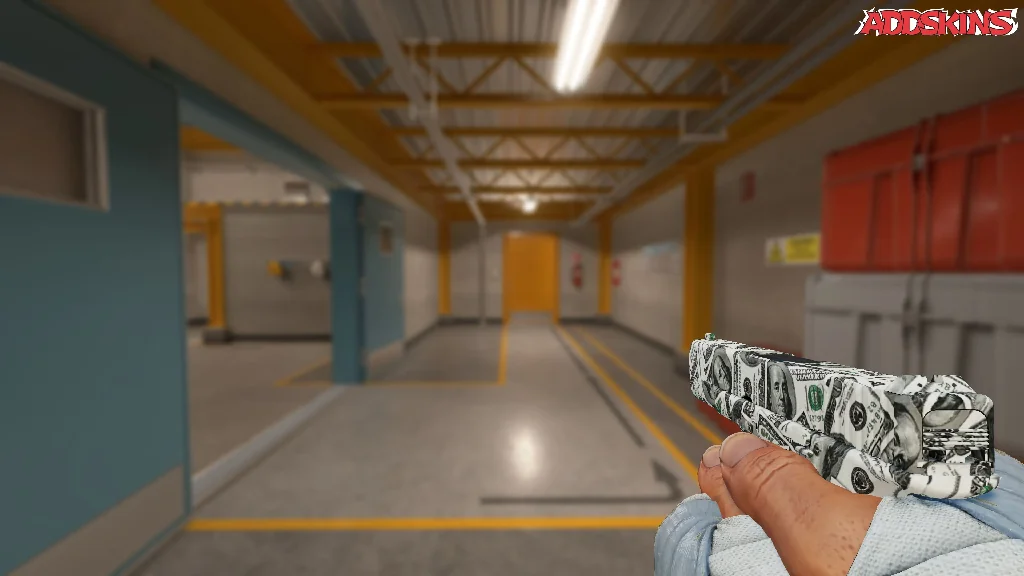 Glock-18 | Franklin holding