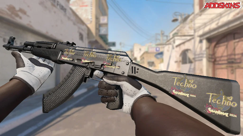 Sticker | Techno4K (Holo) | Shanghai 2024 inspecting