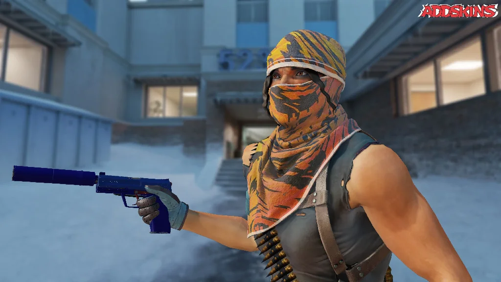 USP-S | Royal Blue pose-3