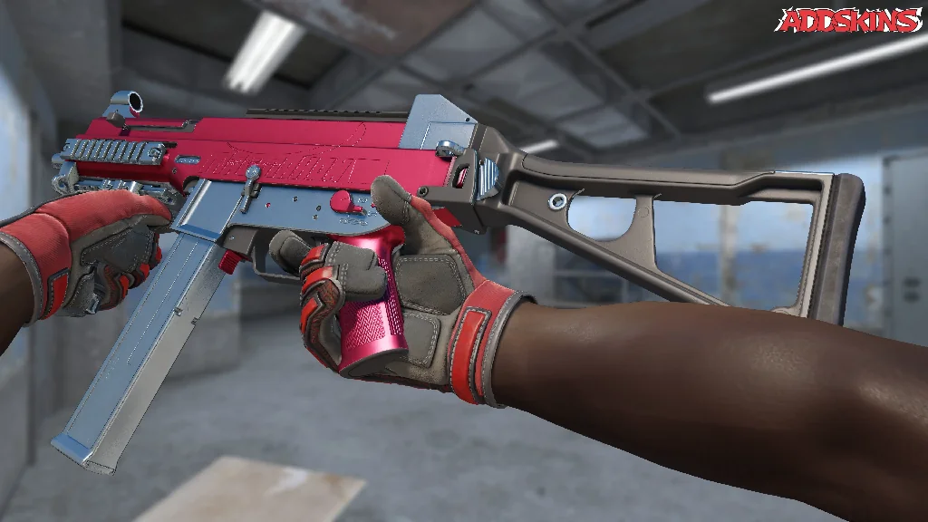 UMP-45 | Crimson Foil inspecting