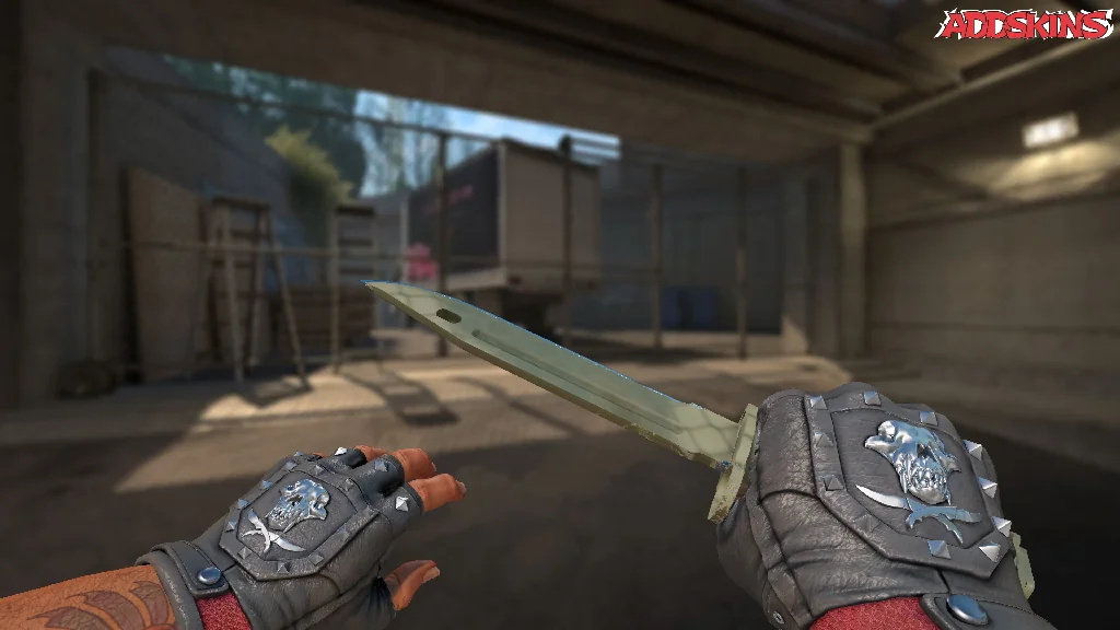 ★ Bayonet | Safari Mesh holding