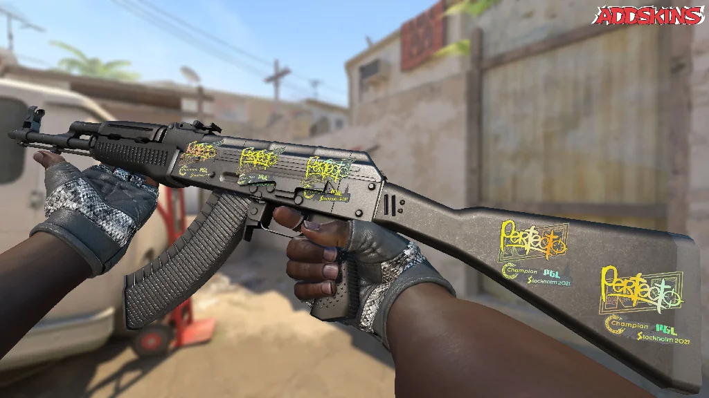 Sticker | Perfecto (Holo) | Stockholm 2021 inspecting