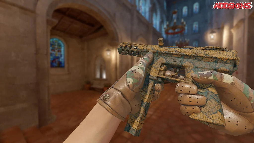Tec-9 | Rust Leaf inspecting