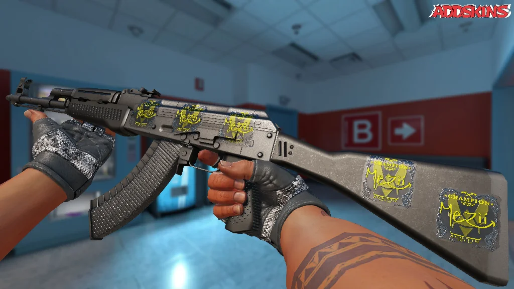 Sticker | mezii (Foil, Champion) | Austin 2025 inspecting