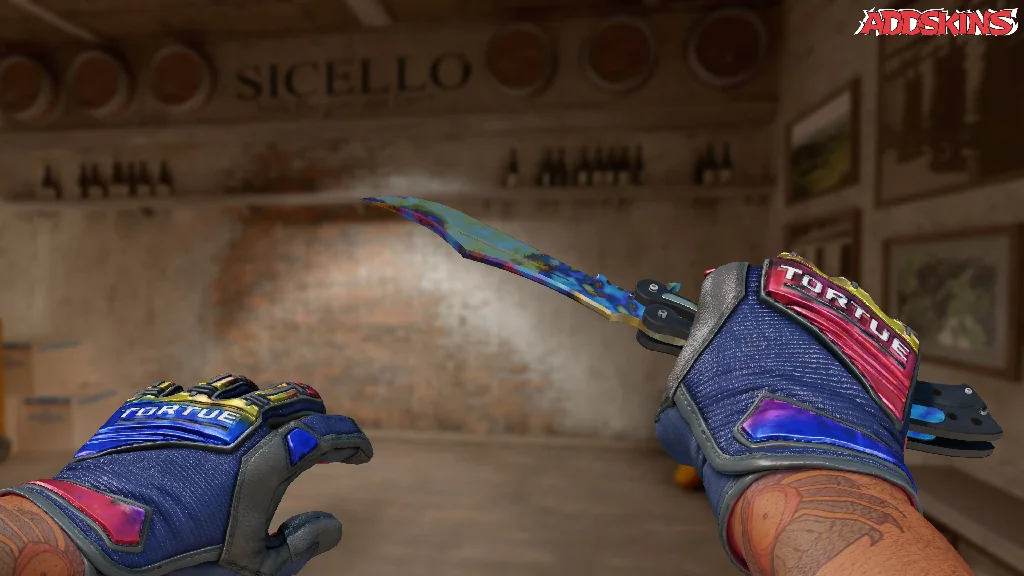 ★ Butterfly Knife | Case Hardened holding