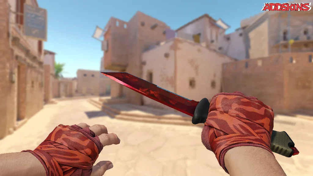 ★ Ursus Knife | Doppler Ruby holding