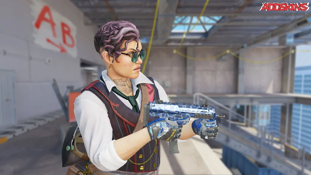 MP7 | Ocean Foam pose-3