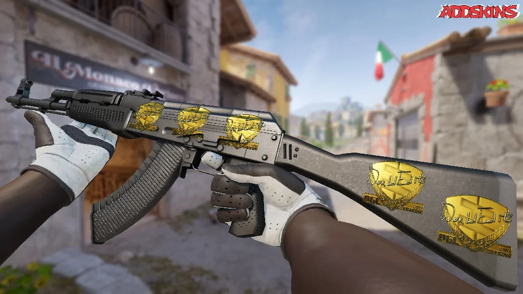 Sticker | WorldEdit (Gold) | Krakow 2017 inspecting