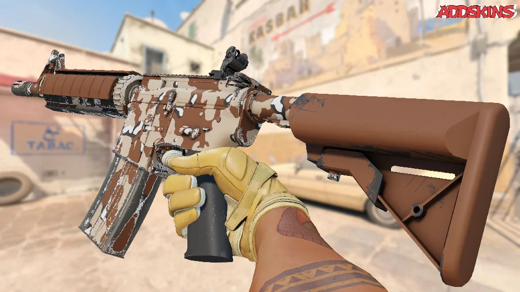 M4A4 | Desert Storm inspecting