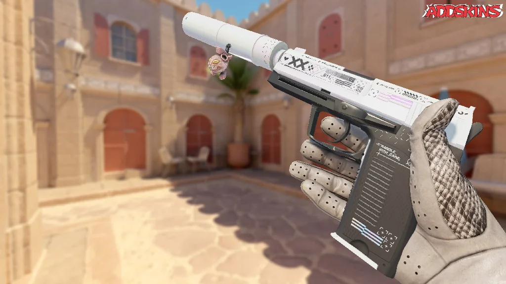 Charm | Fluffy inspecting