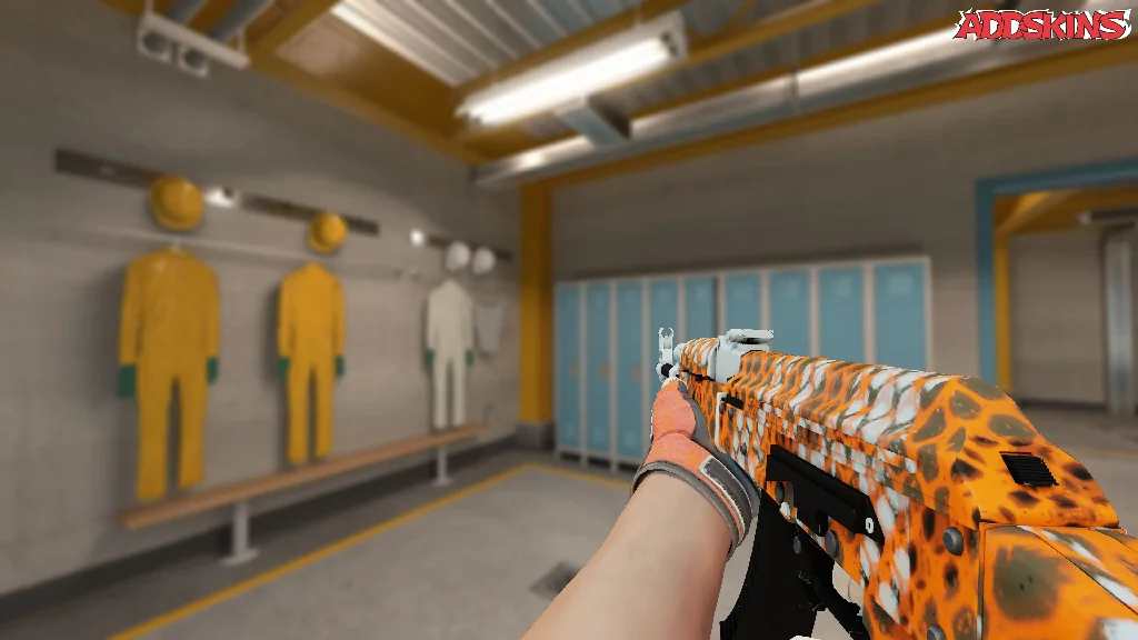 AK-47 | Safety Net holding