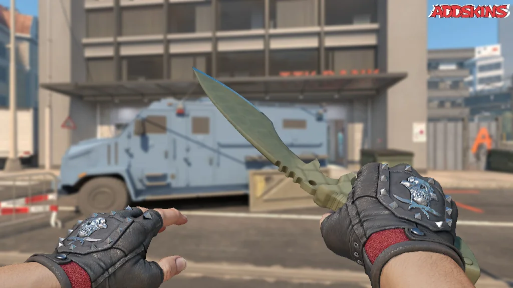 ★ Kukri Knife | Safari Mesh holding