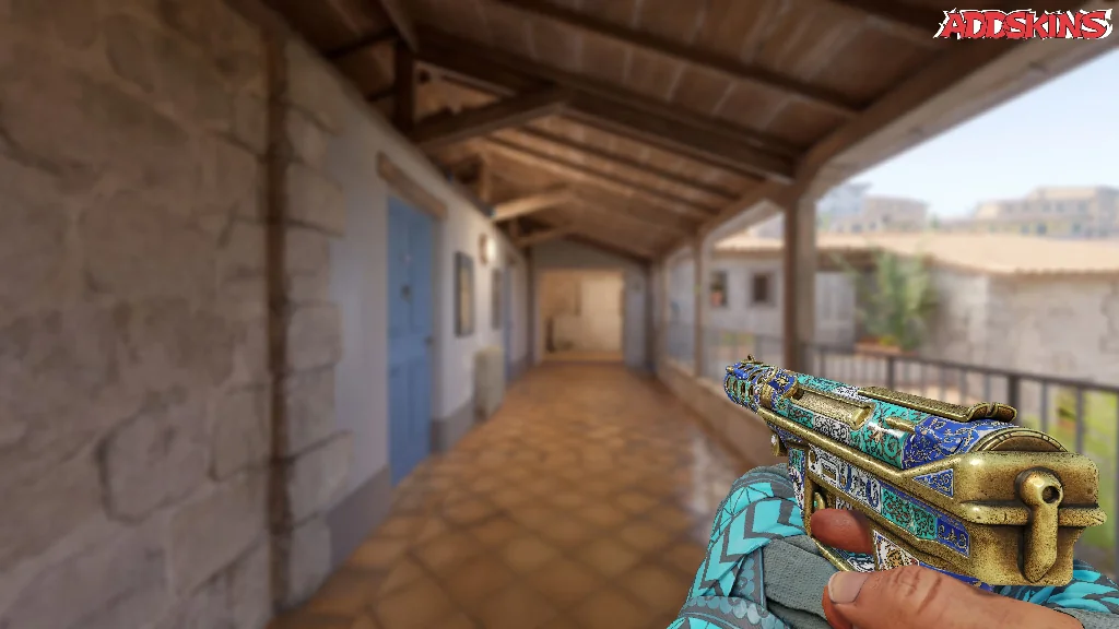 Tec-9 | Sultan holding