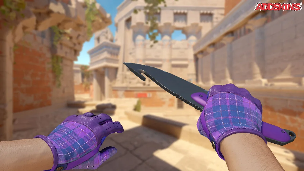 ★ Gut Knife | Ultraviolet holding