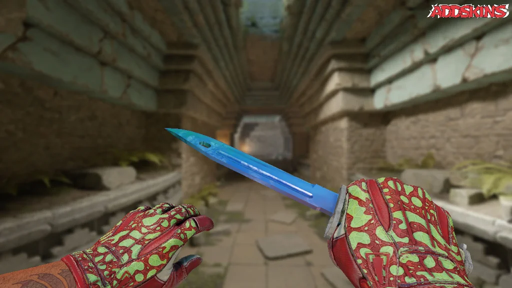 ★ Bayonet | Gamma Doppler holding