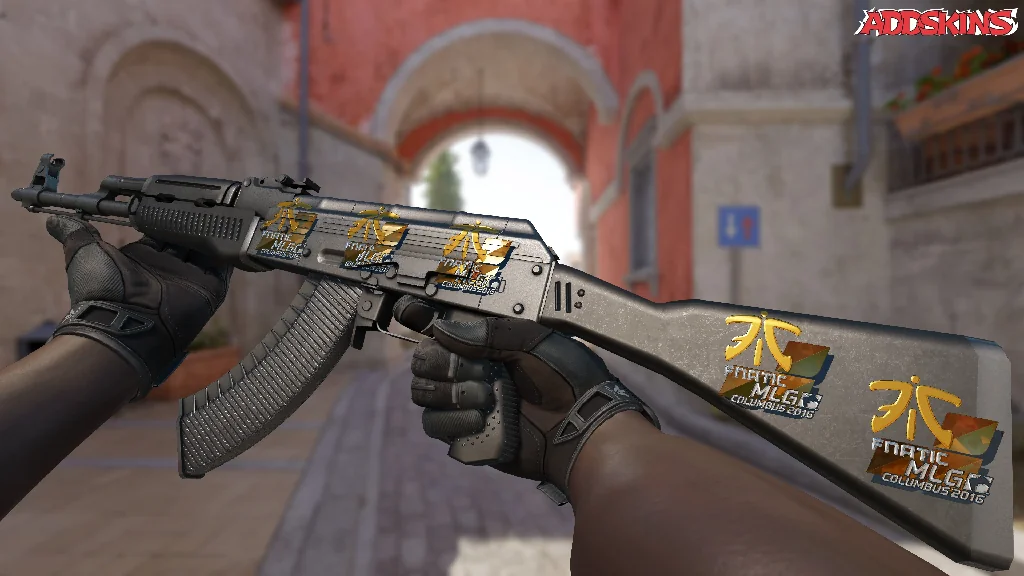 Sticker | Fnatic (Foil) | MLG Columbus 2016 inspecting