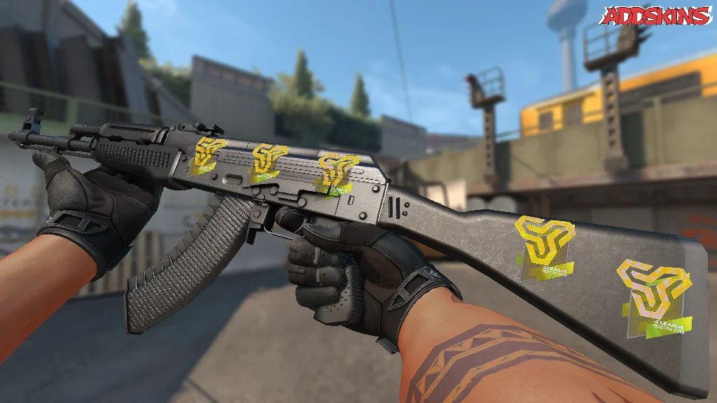 Sticker | Space Soldiers (Holo) | Boston 2018 inspecting