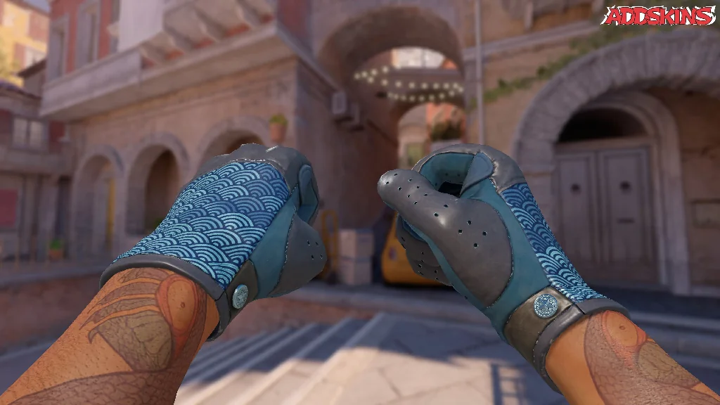★ Driver Gloves | Seigaiha holding