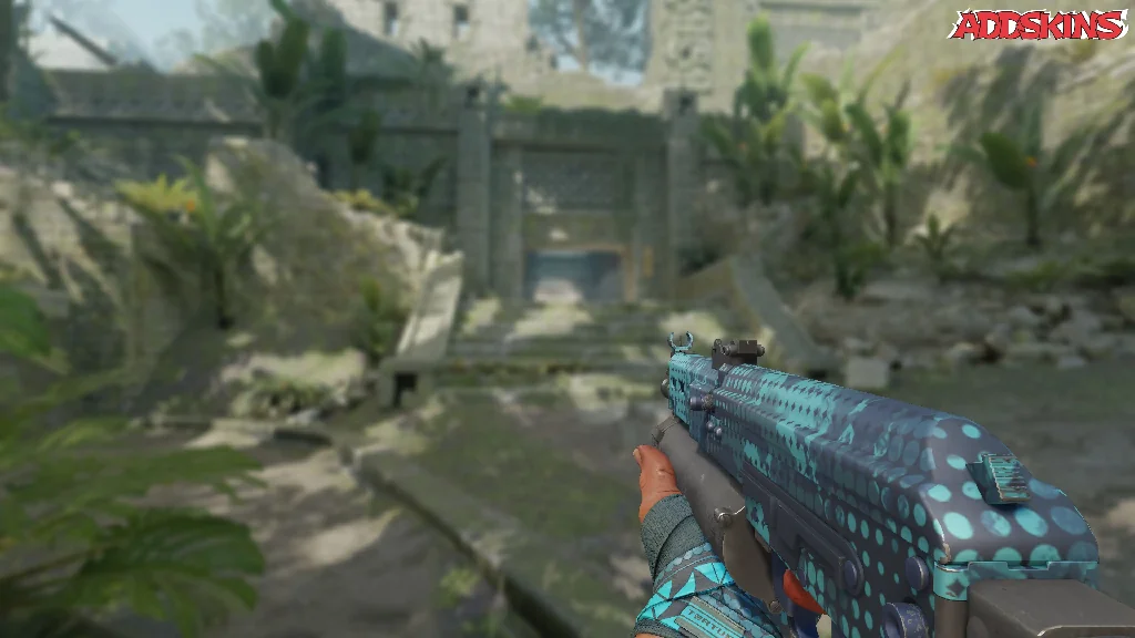 PP-Bizon | Cobalt Halftone holding