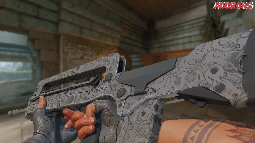 FAMAS | Doomkitty inspecting