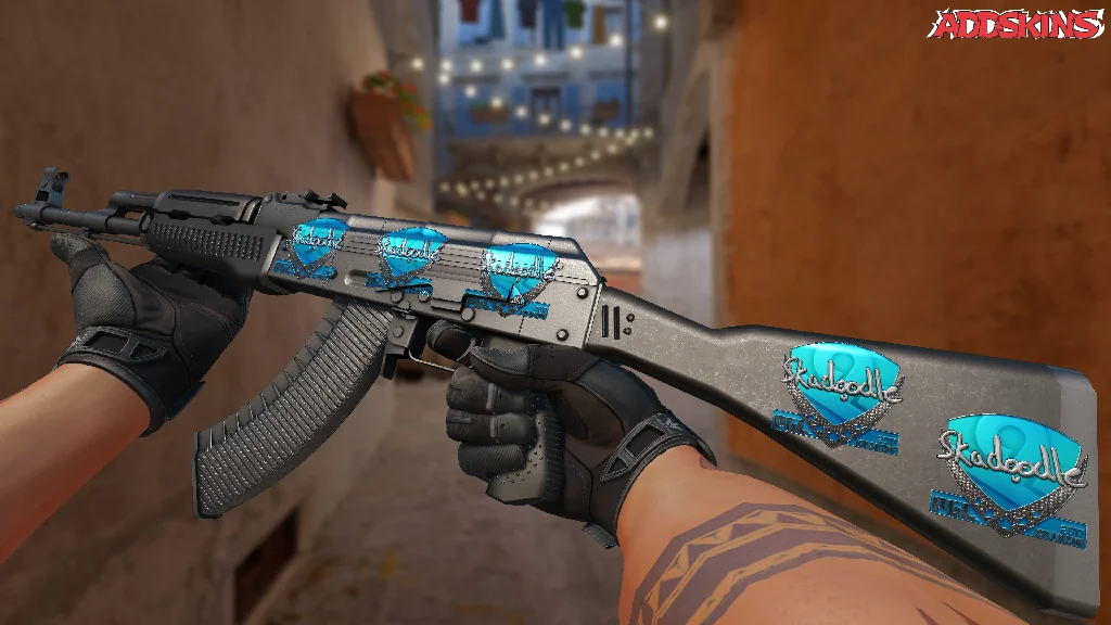 Sticker | Skadoodle (Foil) | Krakow 2017 inspecting