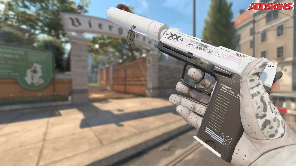 Charm | Austin 2025 Highlight | Two FalleN Pistol Headshots inspecting